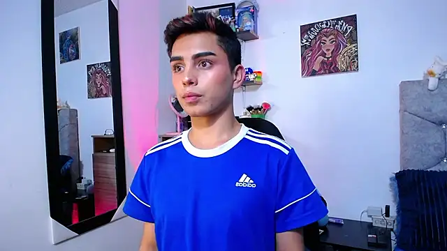 OwenBluee online show from 03.16.26