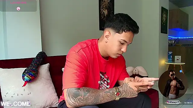 Taylor John online show from 10.17.25