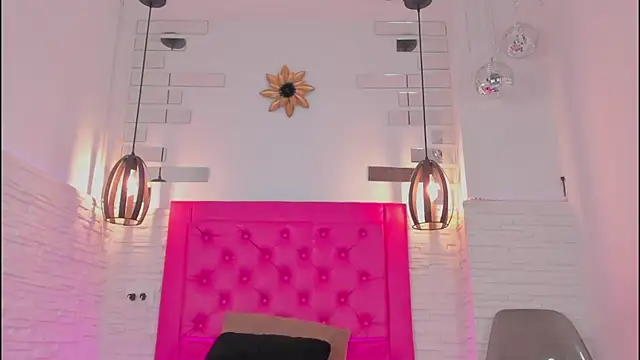 mia six66 online show from 01.17.25