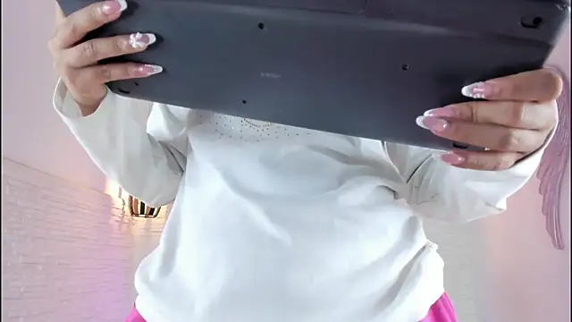 mia six66 online show from 02.23.25