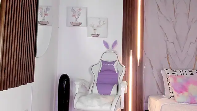 mia six66 online show from 11.23.25