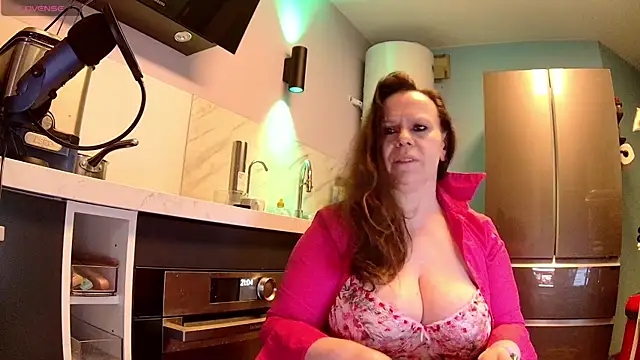 Endrocleia online show from 03.14.25