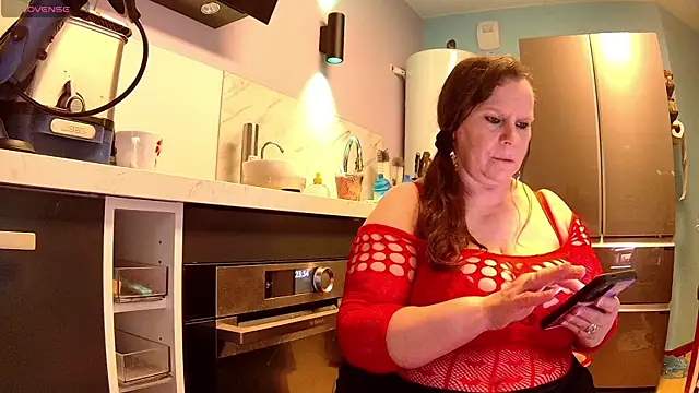 Endrocleia online show from 10.09.25