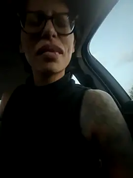 myloveforyouu online show from 11.22.25