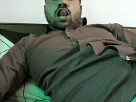 Snapshot of lallantoplonda chatting on 02.25.26 lallantoplonda online show from 02.25.26