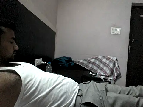 Snapshot of lallantoplonda chatting on 06.19.26 lallantoplonda online show from 06.19.26