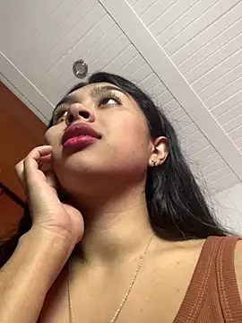 SweetLatiin  online show from 02.10.25