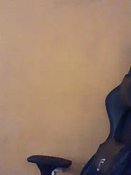 SweetLatiin  online show from 02.22.25