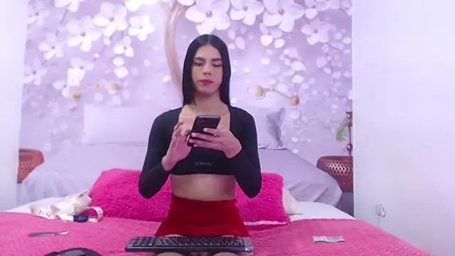 Luluu 08 online show from 09.30.25