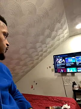 Snapshot of rayyymack chatting on 11.22.25 rayyymack online show from 11.22.25