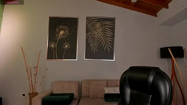 ValeriaRiveraX online show from 01.13.26