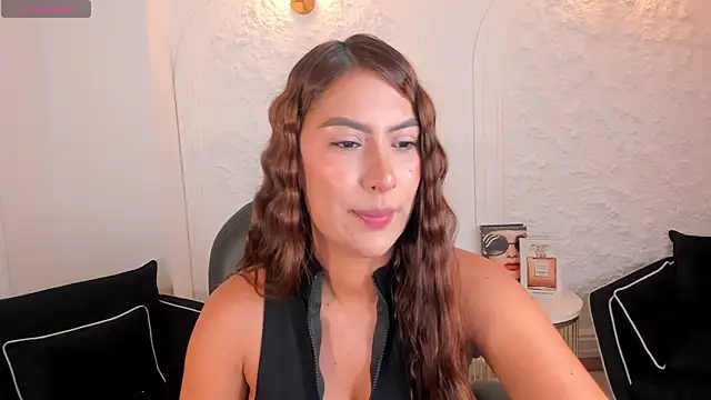 Snapshot of ArianaDumont chatting on 07.08.26 ArianaDumont online show from 07.08.26