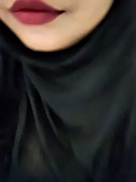 Snapshot of Indian-Nazia chatting on 04.17.26 Indian-Nazia online show from 04.17.26