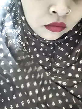 Snapshot of Indian-Nazia chatting on 04.29.26 Indian-Nazia online show from 04.29.26