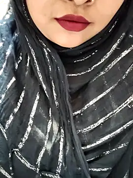 Snapshot of Indian-Nazia chatting on 05.17.26 Indian-Nazia online show from 05.17.26