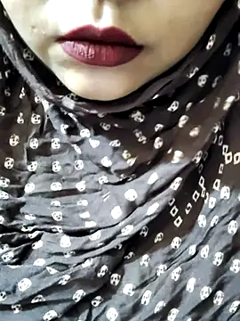 Snapshot of Indian-Nazia chatting on 05.26.26 Indian-Nazia online show from 05.26.26