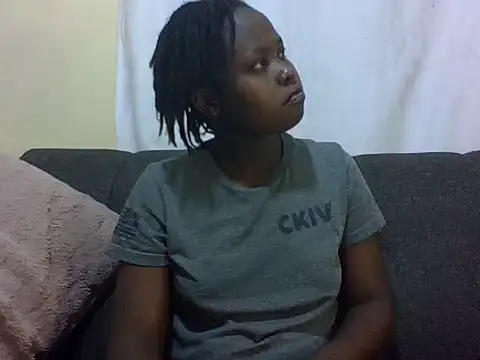 Snapshot of Sweetcecie01 chatting on 03.14.26 Sweetcecie01 online show from 03.14.26