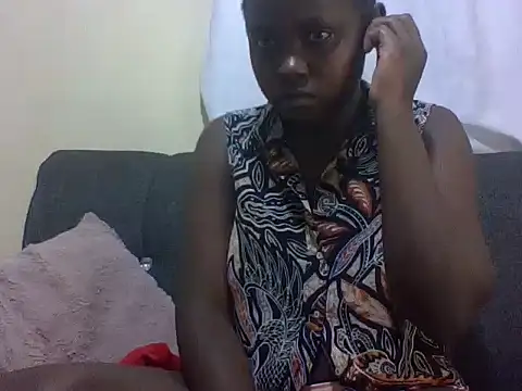 Snapshot of Sweetcecie01 chatting on 04.24.26 Sweetcecie01 online show from 04.24.26
