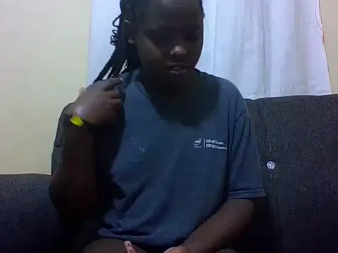 Snapshot of Sweetcecie01 chatting on 06.05.26 Sweetcecie01 online show from 06.05.26