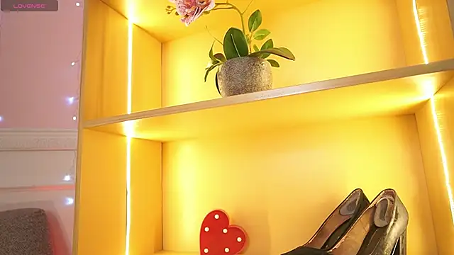 Anybuny online show from 11.17.25