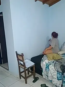 Snapshot of AngelaCoffee chatting on 11.22.25 AngelaCoffee online show from 11.22.25