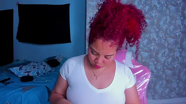 Snapshot of AngelaCoffee chatting on 02.05.26 AngelaCoffee online show from 02.05.26