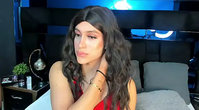 Snapshot of _cat_18 chatting on 01.06.25  cat 18 online show from 01.06.25