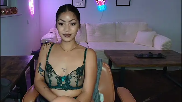 Snapshot of xKimRose chatting on 07.22.26 xKimRose online show from 07.22.26