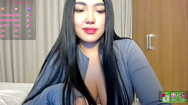 Snapshot of litbeauty chatting on 12.11.24 litbeauty online show from 12.11.24