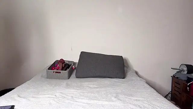 Caliiie-of online show from 03.23.25