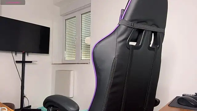 Caliiie-of online show from 11.05.25