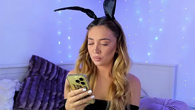 Jessielle online show from 12.19.24