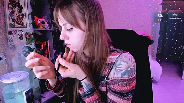 NaniMoore online show from 02.04.25