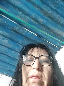 clarita 01 online show from 12.15.25