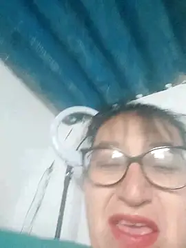 clarita 01 online show from 12.19.25