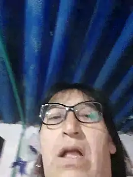 clarita 01 online show from 04.14.26