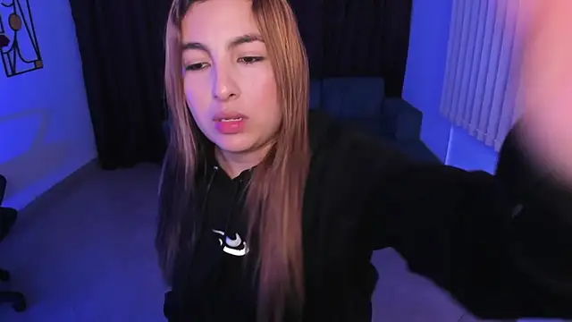 SusyAmis online show from 12.20.25