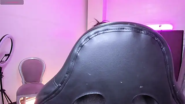 Karlee Greys  online show from 12.21.24