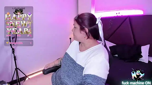 Karlee Greys  online show from 01.03.25