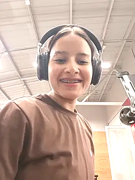 Snapshot of _vaness chatting on 12.03.24  vaness online show from 12.03.24