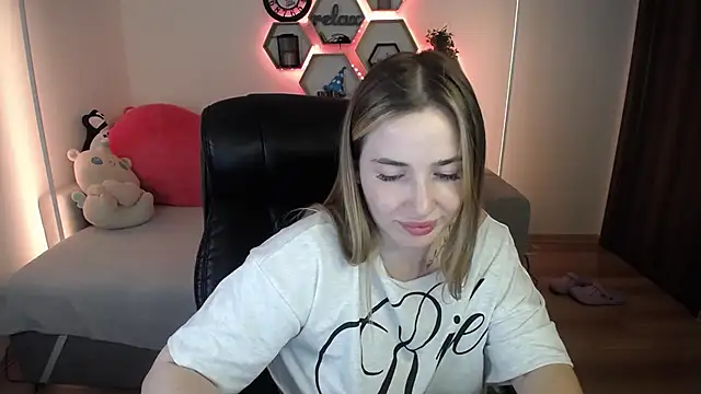 SabrinViolet online show from 07.14.26