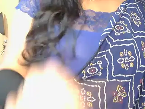 Snapshot of Cute_Ruhi99 chatting on 02.10.25 Cute Ruhi99 online show from 02.10.25