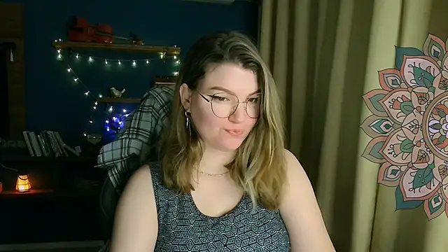 VioletteWay online show from 11.16.25