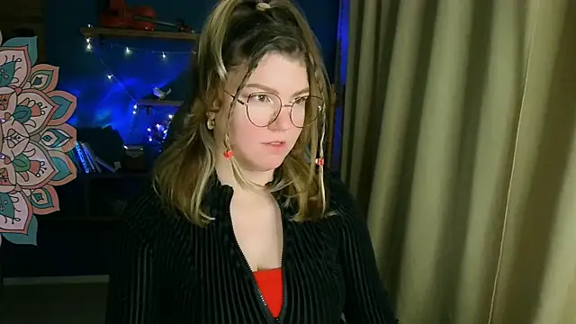 VioletteWay online show from 11.23.25