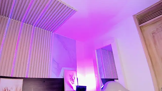 Violet spencer online show from 02.20.25