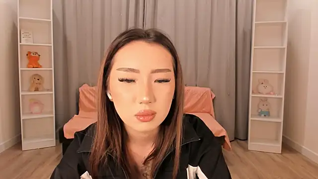 tinki winkii online show from 12.22.25