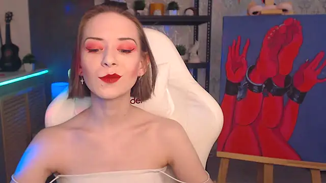 FascinatingEyess online show from 12.22.25