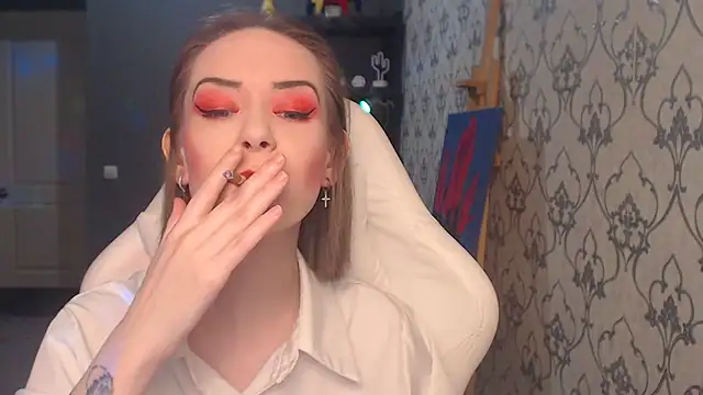 Snapshot of FascinatingEyess chatting on 07.24.26 FascinatingEyess online show from 07.24.26
