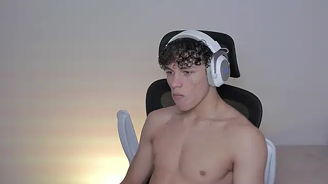 laurent nova online show from 10.09.25