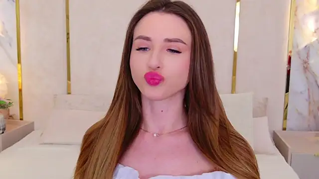 Jullia Carter online show from 03.20.25